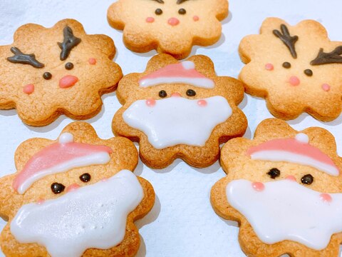 【クリスマス】サンタとトナカイのアイシングクッキー